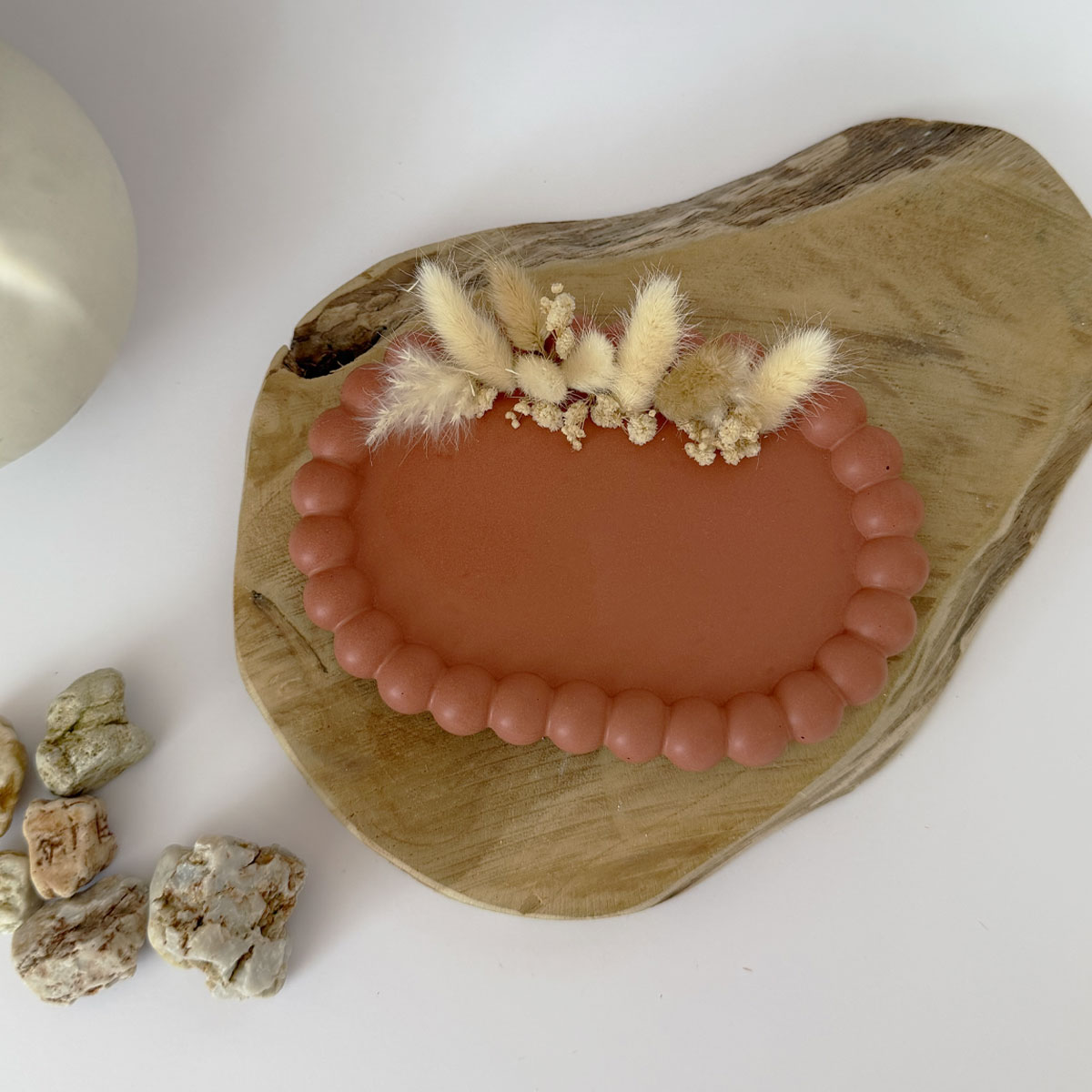 Plateau-oval-fleuri